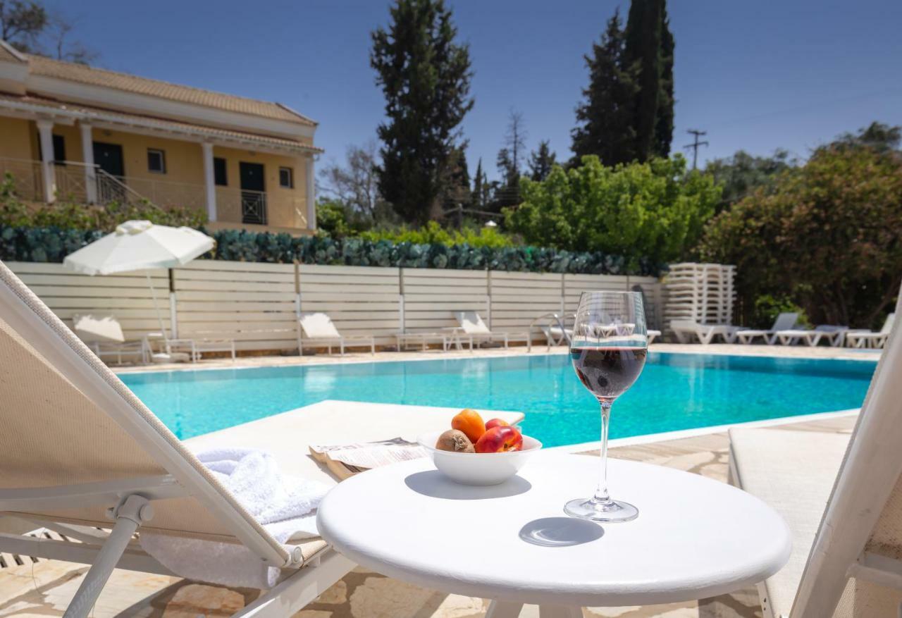 Olive Grove Resort Kávos Exterior foto
